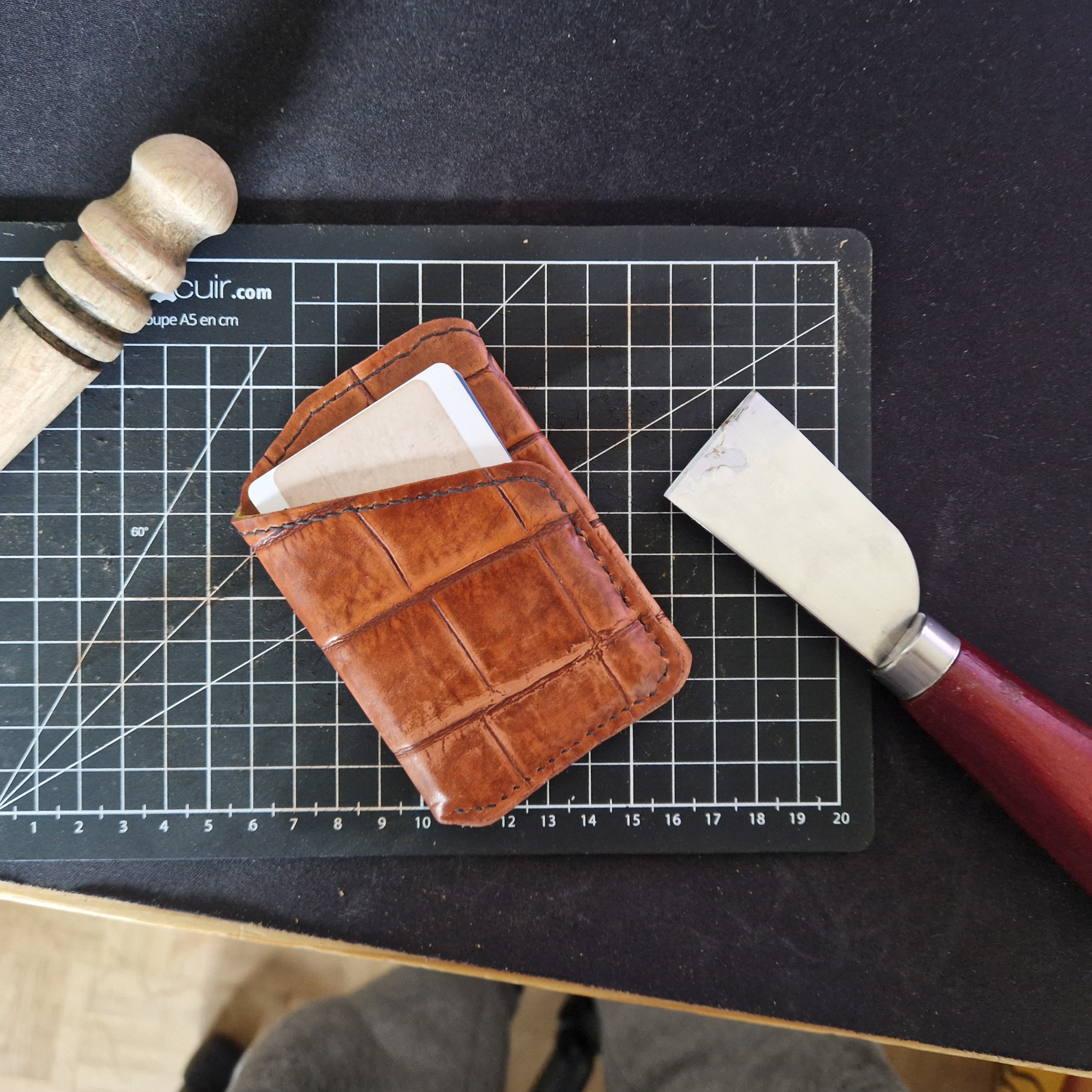 Porte-carte en cuir façon croco